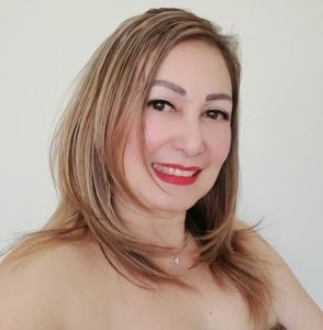 Meet your Posher, Joy